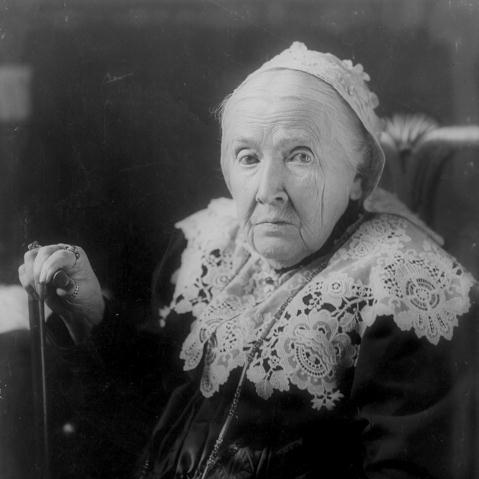 Julia Ward Howe Download Printable PDF Score Easily Download Julia Ward Howe Printable PDF piano music notes, guitar tabs for Piano, Vocal & Guitar (Right-Hand Melody). Transpose or transcribe this score in no time - Learn how to play song progression.