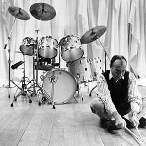 Phil Collins Download Printable PDF Score Easily Download Phil Collins Printable PDF piano music notes, guitar tabs for Piano, Vocal & Guitar (Right-Hand Melody). Transpose or transcribe this score in no time - Learn how to play song progression.