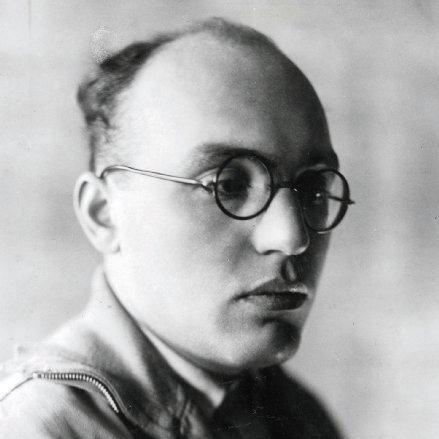 Kurt Weill Download Printable PDF Score Easily Download Kurt Weill Printable PDF piano music notes, guitar tabs for Accordion. Transpose or transcribe this score in no time - Learn how to play song progression.