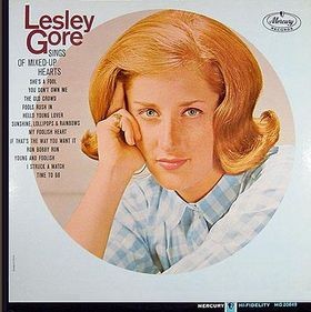 Download or print Lesley Gore Sunshine, Lollipops And Rainbows Sheet Music Printable PDF -page score for Easy Listening / arranged Beginner Piano SKU: 120018.